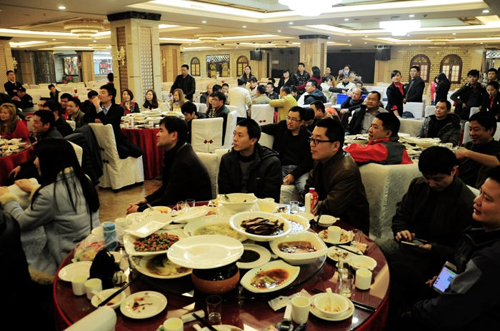 無紙化會議軟件_多媒體智能會議系統方案